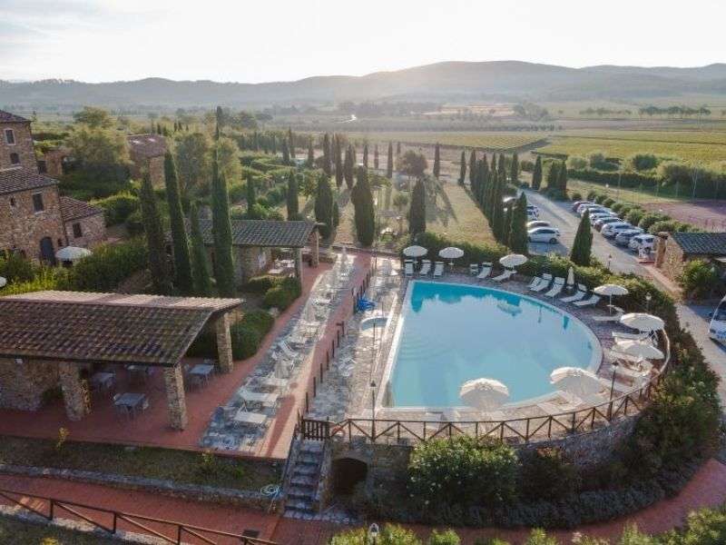 Antico Borgo Casalappi piscina